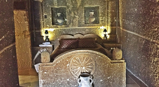 Antique Terrace Suites