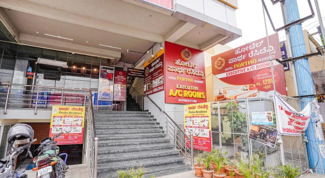 FabHotel Partha Residency, Rezervovat Hotel Bangalore Bangalore