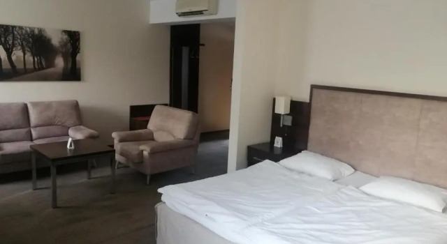 Апартаменты Hotel Orange Przeźmierowo