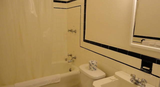 Четырёхместный номер Standard с видом на город Lenox Hotel and Suites
