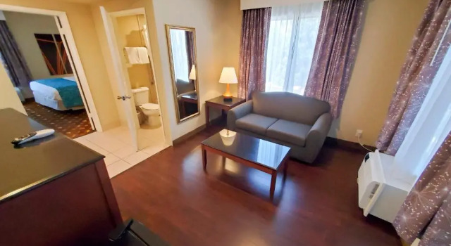 Люкс Howard Johnson by Wyndham Pasadena