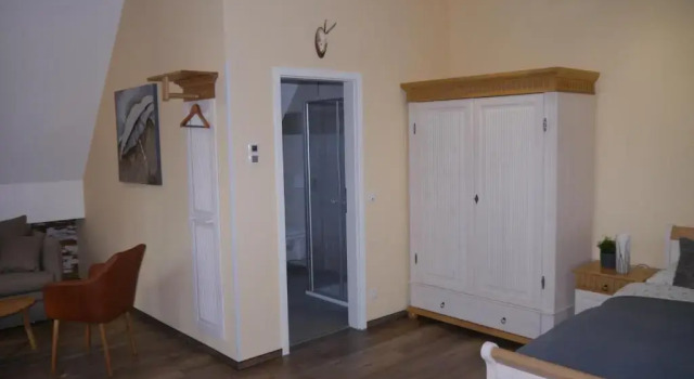 Café im Hof- Bed & Breakfast, Réserver Hôtel Streufdorf Thuringe