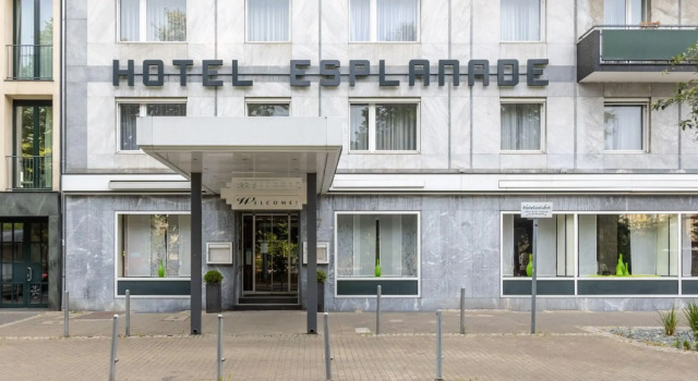 Trip Inn Hotel Esplanade, Düsseldorf, Забронировать Отель Отели Дюссельдорфа с бассейном, рядом с Kaufhof, Бассейн
