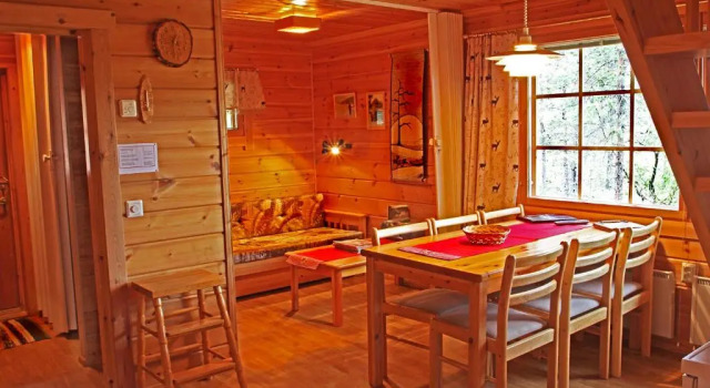Ounasloma Holiday Cottages, Buchen Sie Hotel Enontekiö Lappland