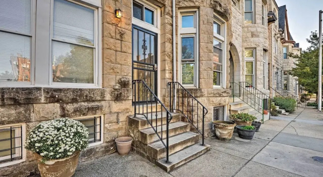 Апартаменты Chic Baltimore Apartment: 2 Mi to Downtown!