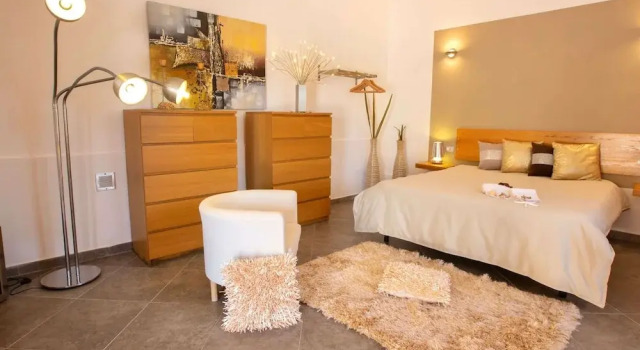 Belvilla by OYO Villa Nicole 5, Забронировать Вилла Отели Кастелламмаре-дель-Гольфо с парковкой, Парковка