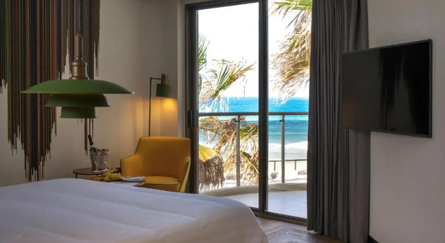 Номер Standard с балконом и с видом на море Daniel Herzliya Hotel