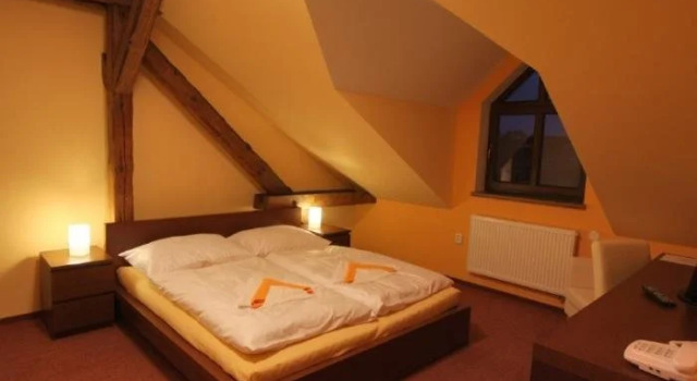Penzion Haydnuv Dum, Book Hotel Dolní Lukavice 