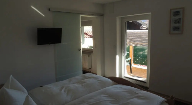 Семейный номер Standard с балконом Hotel Faxe Schwarzwälder Hof