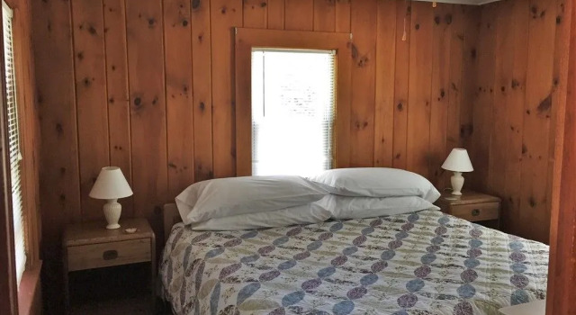 Pine Valley Cabins, Забронировать Отель Отели Вудсток с бассейном, Бассейн