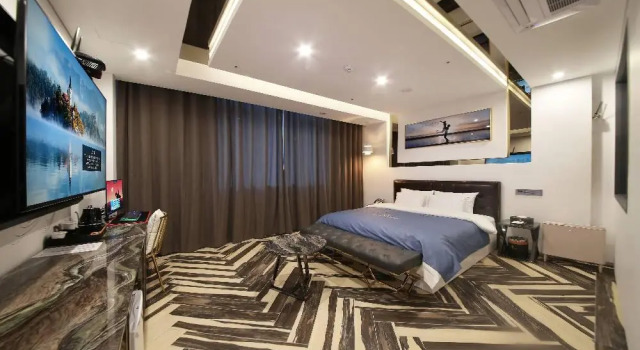 Двухместный номер Deluxe Gimpo Hotel M Tower