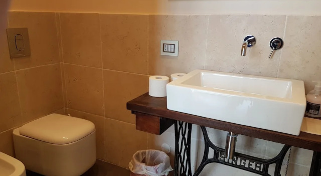 Трёхместный номер Standard c 1 комнатой с видом на озеро Villa Maria B&B