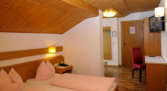 Трёхместный номер Standard Hotel Hafnerwirt