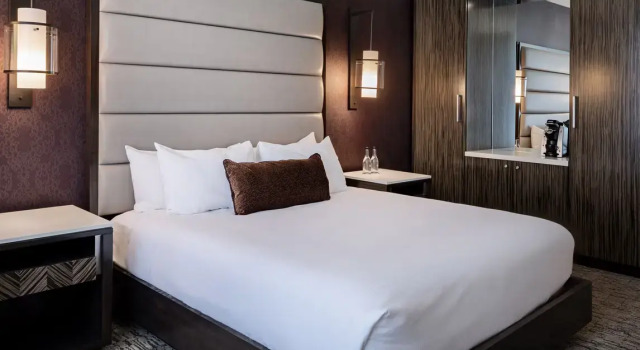 Двухместный номер Executive Ambassador Hotel Kansas City, Autograph Collection