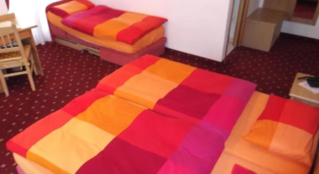 Трёхместный номер Standard Hotel Tyrolia