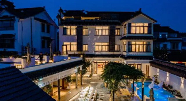 Suzhou Taihu Lakeside·Shanhu Yin·Holiday Homestay, Book Hotel Hoteller i Suzhou med parkering, Parkering