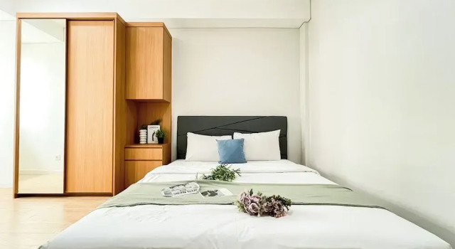 Апартаменты Standard Serene Stay 2Br At Daan Mogot City Apartment
