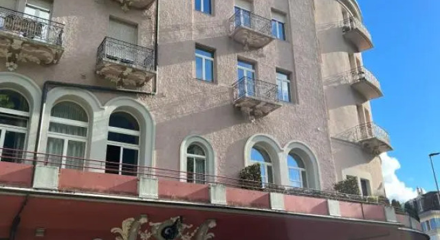 Savoy 26