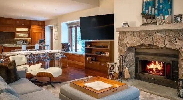 Beaver Creek Village Ski In, Ski Out 3 Bedroom