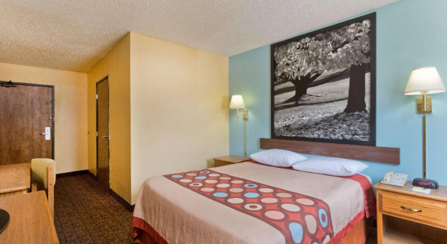 Двухместный номер Standard Super 8 by Wyndham Lexington Park/California Area