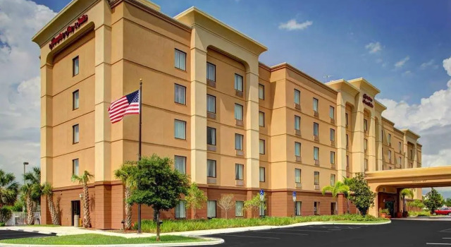 Номер Premium Hampton Inn & Suites Ft. Lauderdale/West-Sawgrass/Tamarac, FL