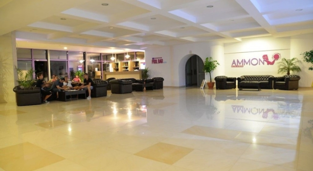 Grand Bay Hotel