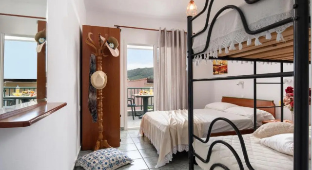 Studios Halkia, Rezervovat Hotel Toroni Sithonia