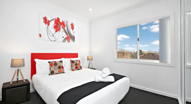 Canley Heights Villas - Sydney