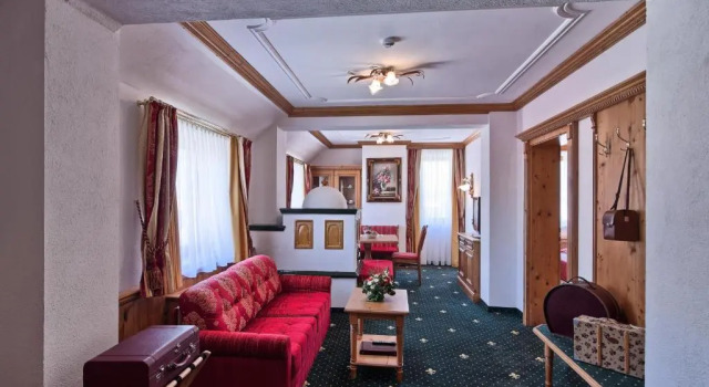 Двухместный люкс Superior Mercure Sighisoara Binderbubi Hotel & Spa