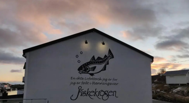 Fiskekrogen Rorbuer, Varaa Hotelli Henningsvær Lofoten