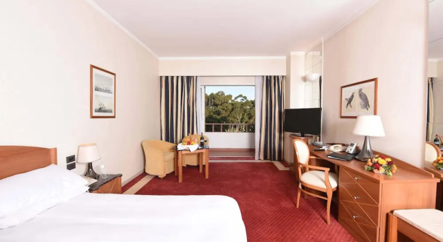 Standardowy jednoosobowy pokój i balkonem Hotel Asmara Palace