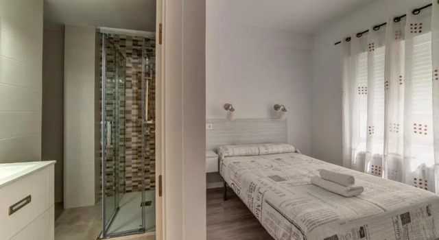 Hostal Lar, Забронировать Отель Бургос Burgos Province, рядом с Монастырь Св. Клары