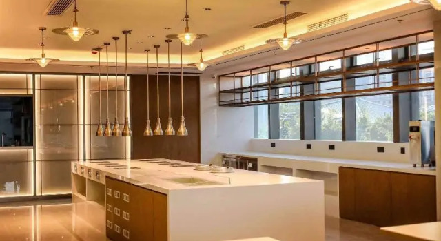 Howard Johnson Optics Valley Residence Wuhan