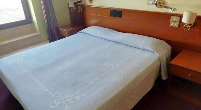 Relais La Fontanina Ristorante Wine Hotel, Забронировать Отель Бизнес-отели Челье-Мессапика, 4* 5*