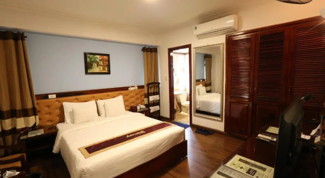 Двухместный номер Deluxe A25 Hotel - 44 Hàng Bún