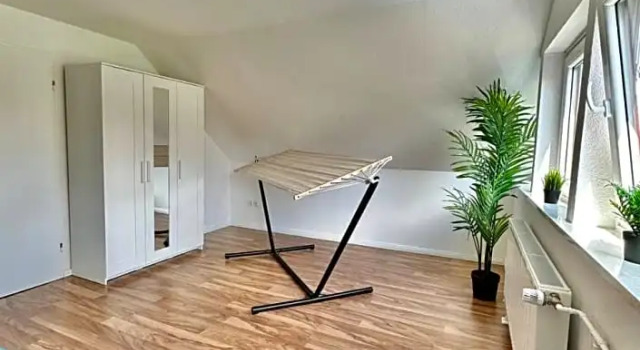 Großes City-Ferienhaus mit Terrasse, Grill und Parkplatz F19, Prenota Hotel Oldenburg Bassa Sassonia