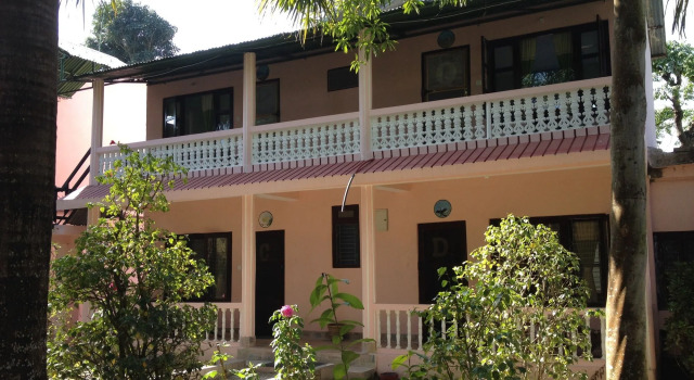 Sauraha Resort, Забронировать Курортный отель Читван провинция Багмати-Прадеш
