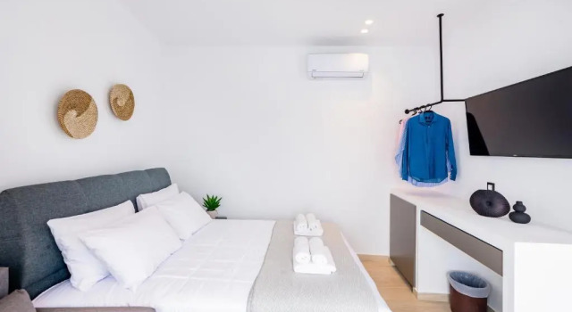 Sunwaves Beach studio I, Забронировать Апартаменты/квартира Отели Ялиссос с парковкой, Парковка