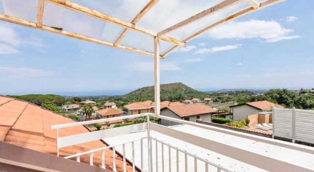 Вилла Etna Park Villa with Terraces & Sea View