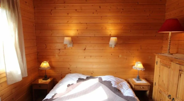 Chalet tout confort avec terrasse et poêle, animaux acceptés - FR-1-589-233, Забронировать Шале Отели Вогезы с парковкой, Парковка