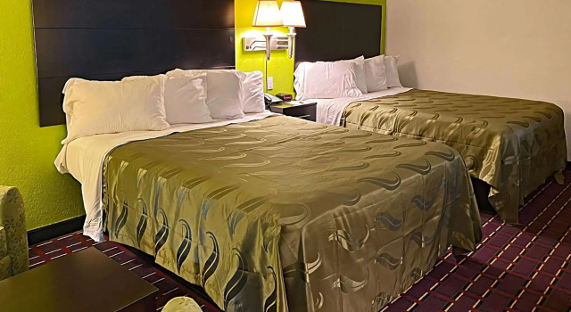 Quality Inn Henderson I-85, Забронировать Отель Хендерсон Северная Каролина