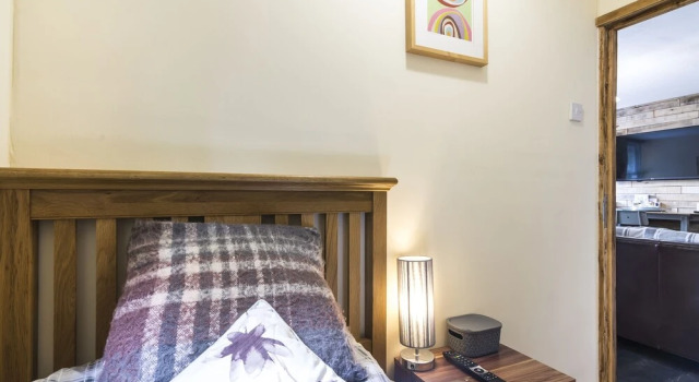 Holey Moley Lodge - 2 Bedroom
