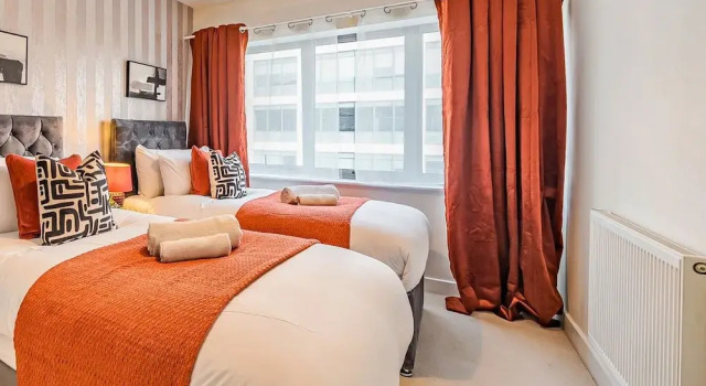 Festival Place Modern Town Center Apt, Varaa Huoneisto Asunnot kohteessa Merseyside, Huoneisto