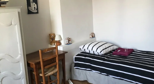 Chez Francoise Et Michel, Забронировать Отель Шом-ан-Бри Seine-et-Marne