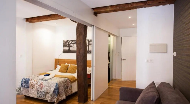 Студия с балконом Baps Apartments