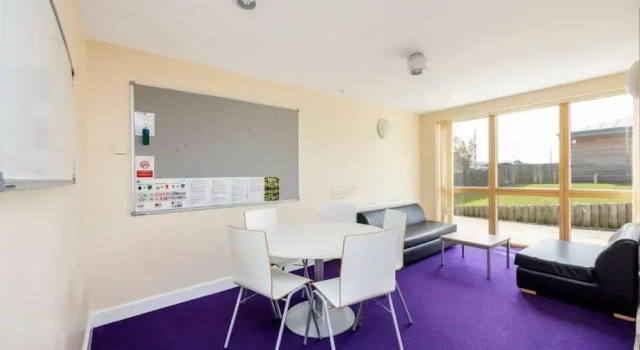 Ensuite Rooms at Westminster Hall-OXFORD - Campus Accommodation