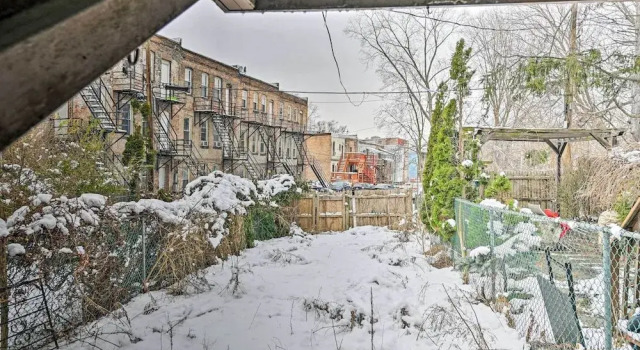Sophisticated Albany Vacation Rental