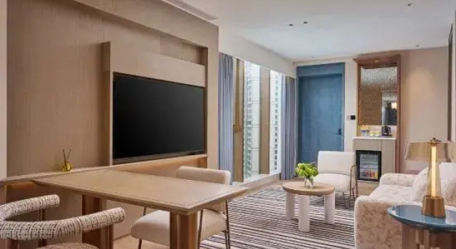 Люкс Deluxe Voco Fuzhou Jinhui  by IHG