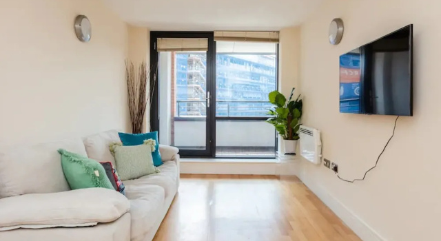 Двухместные апартаменты с балконом Vivid Apartment in Central London