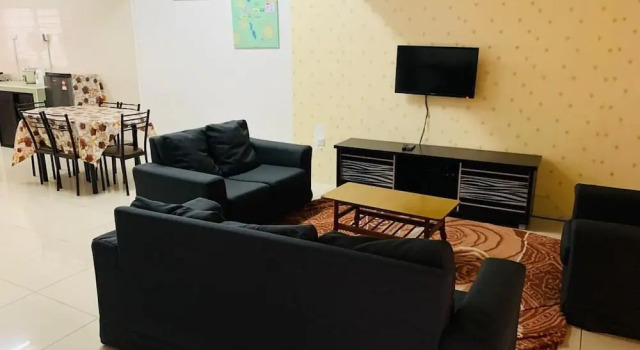 Коттедж Zahara Homestay
